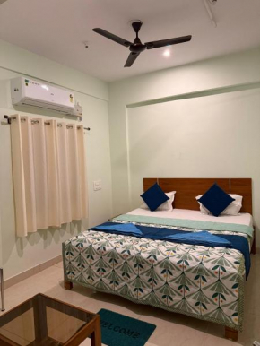 Sri Sai Palace Lodge